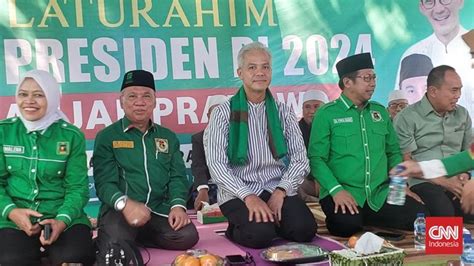 Ganjar Bicara Peluang TGB Jadi Cawapres Saat Mengunjungi NTB Keuangan