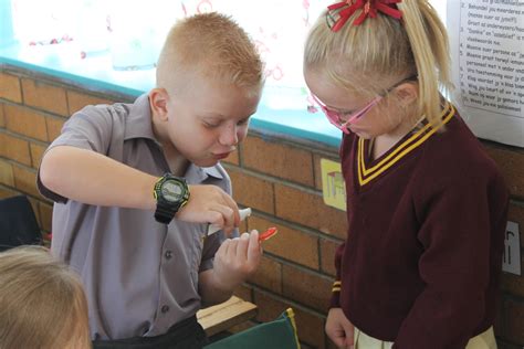 Tear Free First Day For Nigels Grade 1 Learners Heidelberg Nigel Heraut