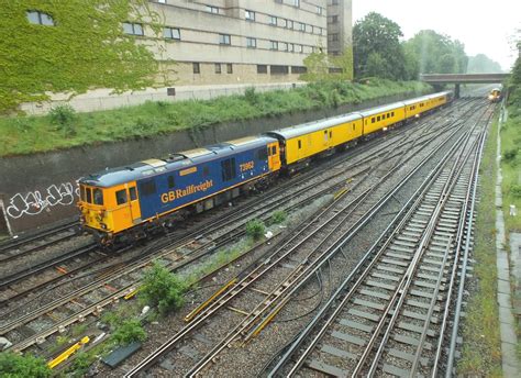 East Croydon Gb Railfreight Class Nos D Flickr