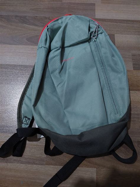 Quechua Bagpack 10 litre, Men's Fashion, Bags, Backpacks on Carousell