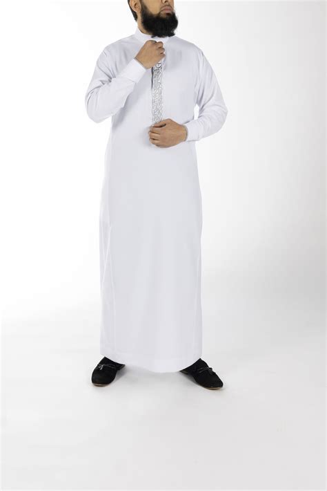 white thobe  silver embroidery luxury thobes