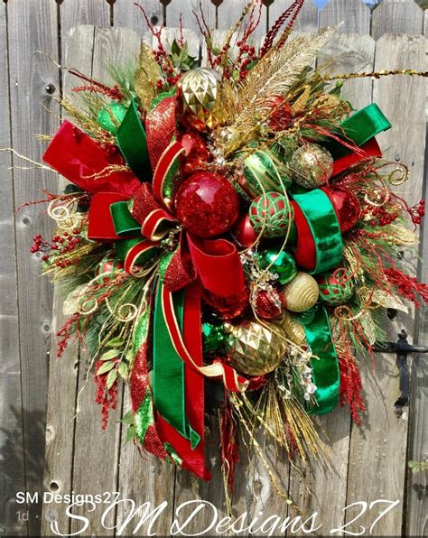 Traditional Christmas Wreath Red And Green Christmas Wreath Etsy