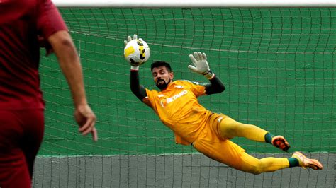 São Paulo faz sondagem por goleiro do Fluminense Arquibancada Tricolor