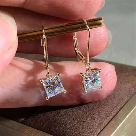 Huitan Hot Sale Princess Square Cubic Zirconia Dangle Earrings For