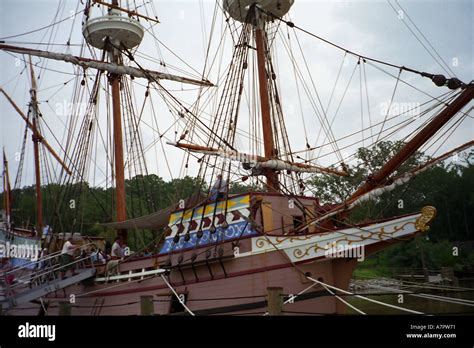 Godspeed Ship Of Jamestown Settlers In Jamestown Virginia Usa Stock