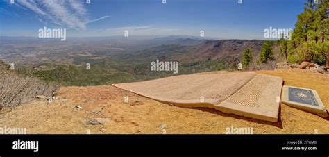 Hang-Gliding Launch Point, Mingus Mountain, Arizona, USA Stock Photo - Alamy