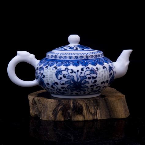 Handcrafted Chinese Porcelain Tea Set Hand Painted Blue And White Rice ...