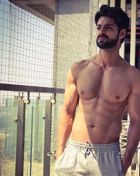 Karan Wahi Hot Body