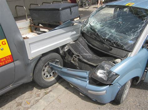 Unfall Mit Mopedauto Baden
