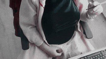 Crossdresser En El Trabajo XVIDEOS