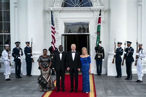 Le Président Kényan William Ruto Allié Accommodant Des États Unis En Afrique