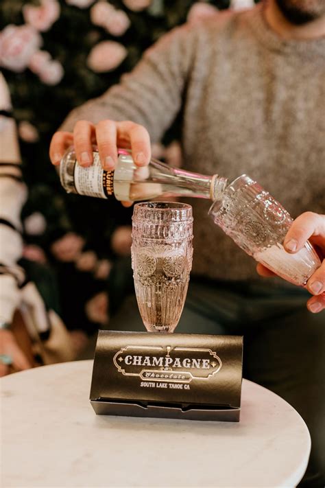 Location Reno – Champagne & Chocolate