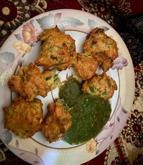 How To Make Moong Dal Pakoda Recipe