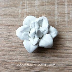 6 Easy Air Dry Clay Flowers for Beginners - Colorful Craft Corner