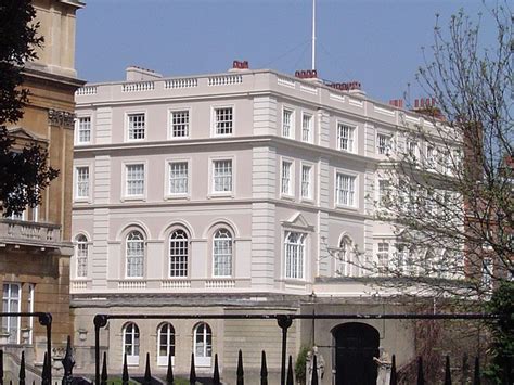 Clarence House (London) - Visitor Information & Reviews