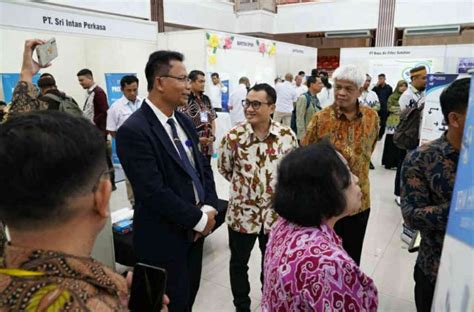 BAPETEN Gelar Seminar Keselamatan Nuklir Di Unud Dirangkaikan Pameran