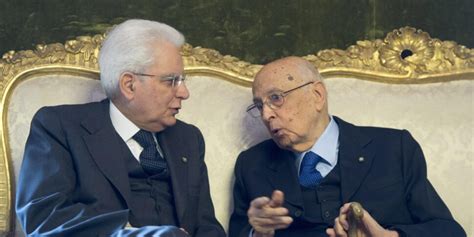 L Omaggio Di Mattarella A Napolitano Sempre Fedele Alla Costituzione