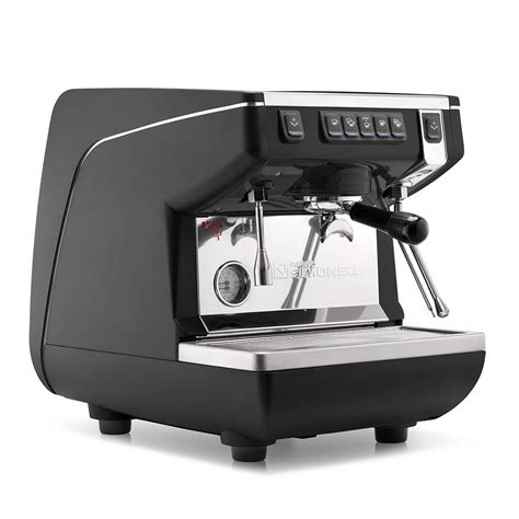 Ekspres Kolbowy Nuova Simonelli Appia Life Compact V Black V