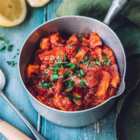 Cocotte de poulpe à la tomate Mutti France