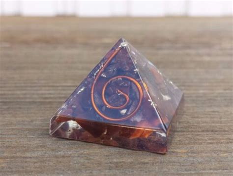 Small Mm Red Tiger Eye Coil Orgone Gemstone Pyramid Orgonite Ebay