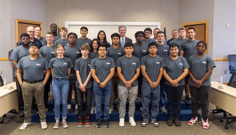 Governor Cooper Visits Wcc To Celebrate Seed Pre Apprenticeship Program Wayne Community