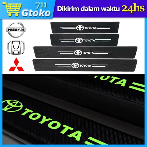 Jual Stiker Pelindung Carbon Fiber Pintu Mobil Toyota Anti Gores Strip