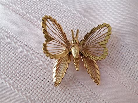 Monet Butterfly Gold Tone Brooch Vintage 1970s