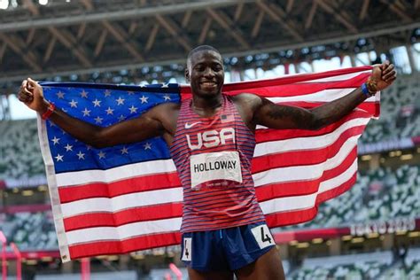 Former Gator Grant Holloway Upset At Tokyo Olympics 110 Meter Hurdles