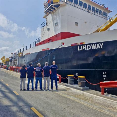 Navio draga americano é liberado para fazer dragagem do Rio Amazonas em