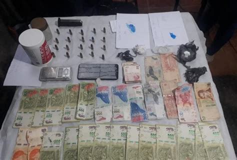 Lules aprehenden a tres miembros de una familia y secuestran cocaína