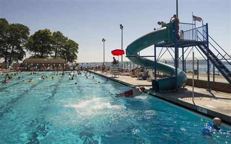 Summer Swimming: Outdoor Pools and Water Parks Around Seattle, Tacoma and Beyond | ParentMap