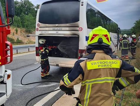 Fotke srpskog autobusa koji se zapalio kod Istre Putnici išli za