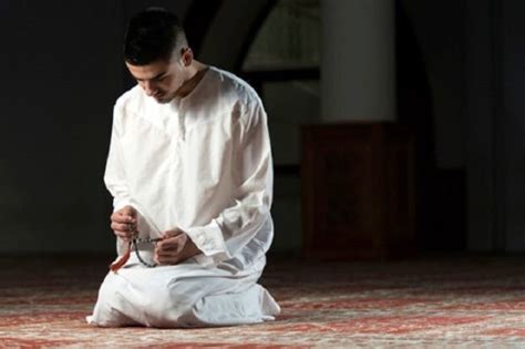 Bacaan Wirid Setelah Sholat Fardu Lengkap Okezone Muslim