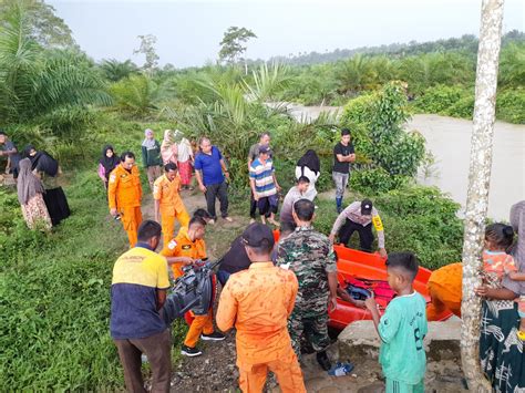 Dua Anak Hilang Terbawa Arus Sungai Di Pirak Timu Ditemukan Meninggal Dunia