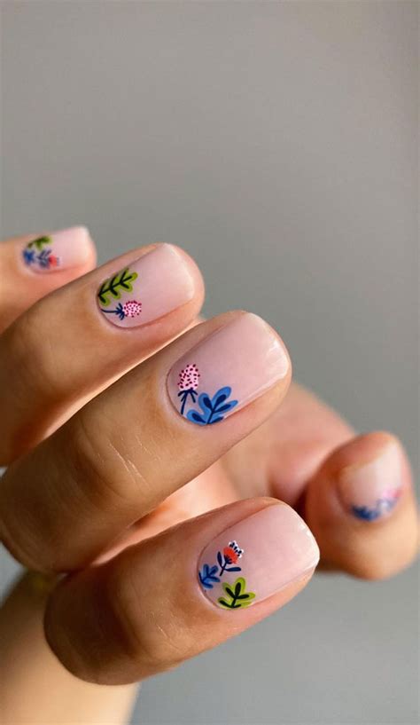 These Will Be The Most Popular Nail Art Designs Of 2021 Pretty Hand Painted Flower Nail Art