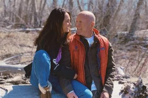 Comparten Las Primeras Im Genes De Bruce Willis Tras Ser Diagnosticado