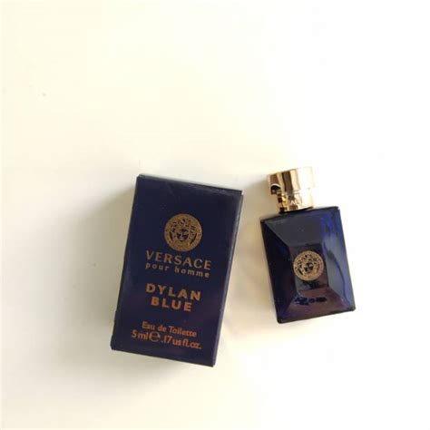 Jual Versace Dylan Blue Pour Homme Miniatur Parfum Mini Pria Shopee Indonesia