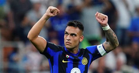 Con Un Doblete Lautaro Mart Nez El Inter Gole A A La Fiorentina