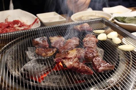 부산남포동 맛집〃신선하고 맛깔난 한우를 맛볼 수 있는 보수동 소고기 한우뭉치 네이버 블로그