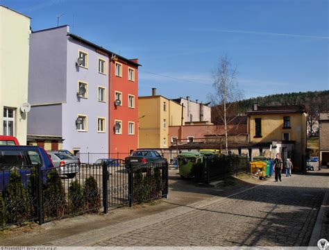 Pierzeja Po Udniowo Wschodnia Pl Rynek Nowa Ruda Zdj Cia