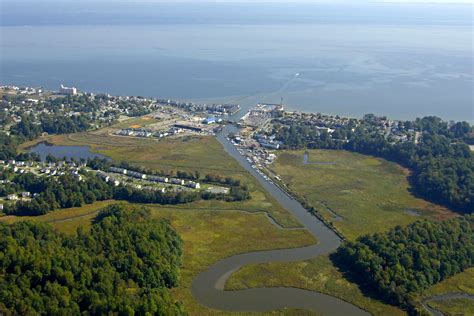 Chesapeake Beach Harbor In Chesapeake Beach Md United States Harbor