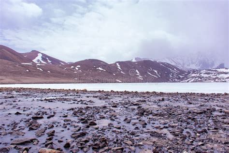 Beautiful Frozen Gurudongmar Lake In North Sikkim India Coverd By Snow