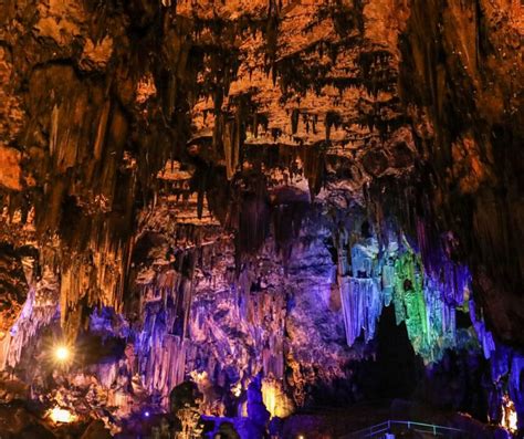 5 Reasons To Visit Desoto Caverns In Alabama - Explore The South