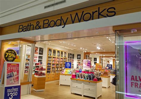 10 Discontinued Bath & Body Works Products Missed by Shoppers