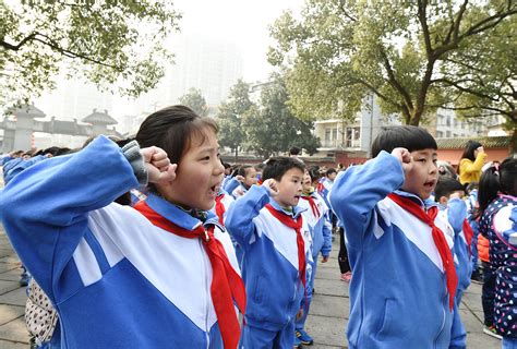 衣锦小学开学典礼有创意 今日临安