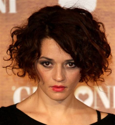 17 Look Stunning With Your Short Natural Curly Black Hairstyle