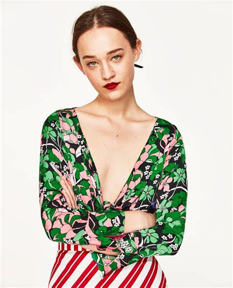 Image 4 Of FLORAL PRINT BODYSUIT From Zara Floral Print Bodysuit