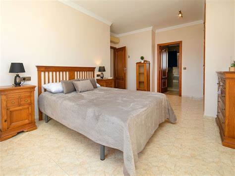 Beautiful Private Villa For 10 People With Ac Wifi Private Pool Tv Patio And Parking