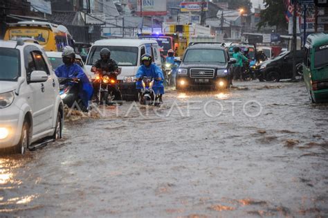 BANJIR DI KABUPATEN BANDUNG ANTARA Foto