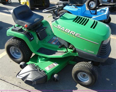 John Deere Sabre Riding Mower In Manhattan Ks Item Sold